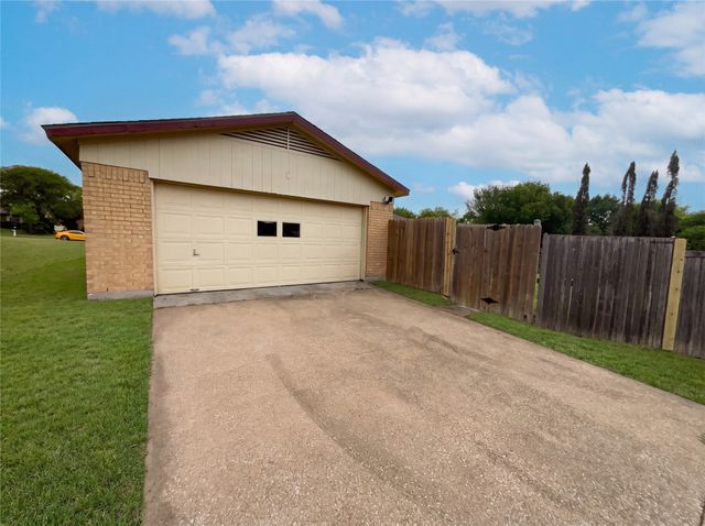 3801 Grecian Court, Plano, TX 75074