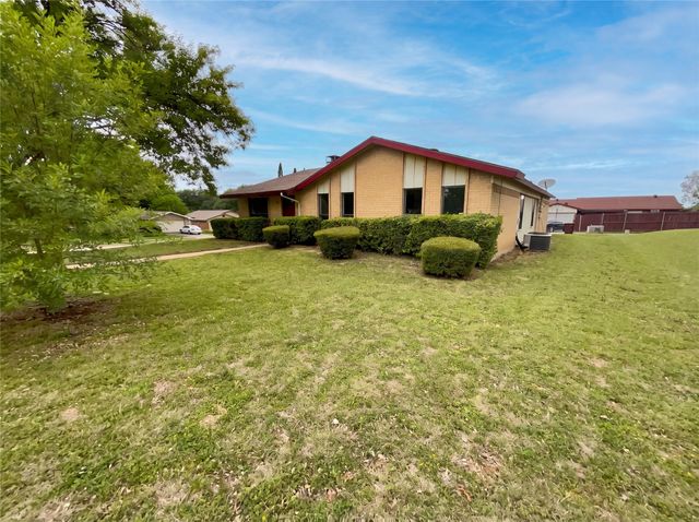 3801 Grecian Court, Plano, TX 75074