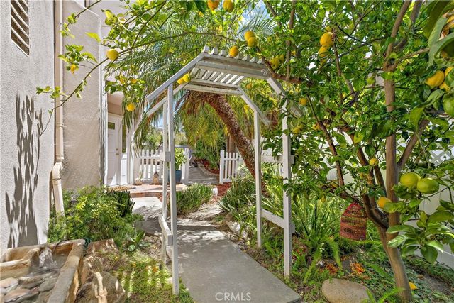 33 Gullwing, Laguna Niguel, CA 92677