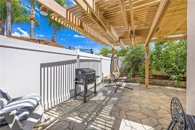 33 Gullwing, Laguna Niguel, CA 92677