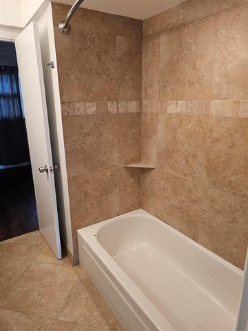 2851 E Golf Boulevard 207, Pompano Beach, FL 33064