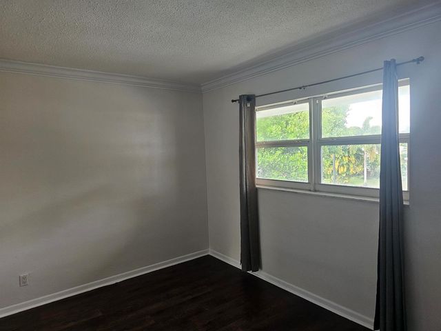 2851 E Golf Boulevard 207, Pompano Beach, FL 33064