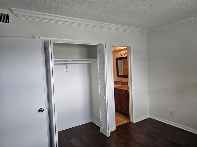 2851 E Golf Boulevard 207, Pompano Beach, FL 33064