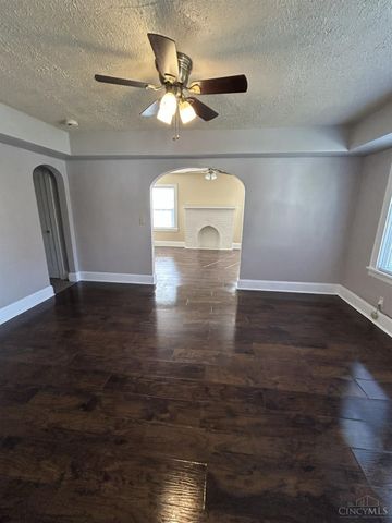 1802 Lawn Ave, Cincinnati, OH 45237