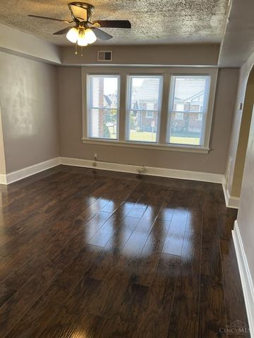 1802 Lawn Ave, Cincinnati, OH 45237