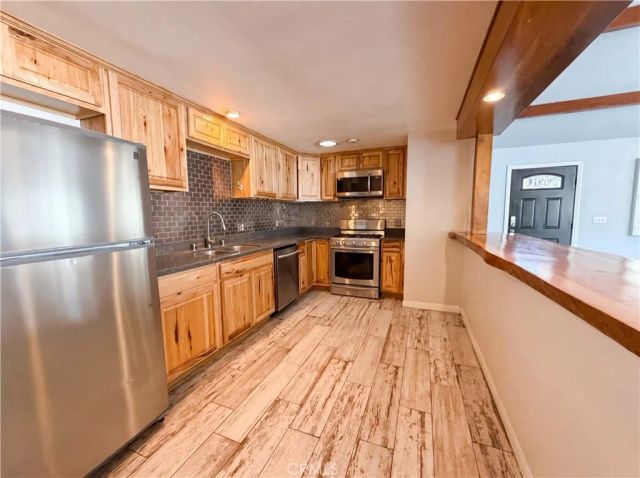 317 Wren Drive, Big Bear Lake, CA 92315