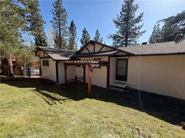 317 Wren Drive, Big Bear Lake, CA 92315
