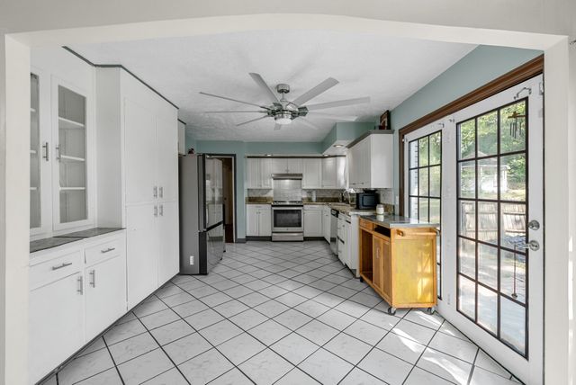 4035 Kings Ln, Nashville, TN 37218