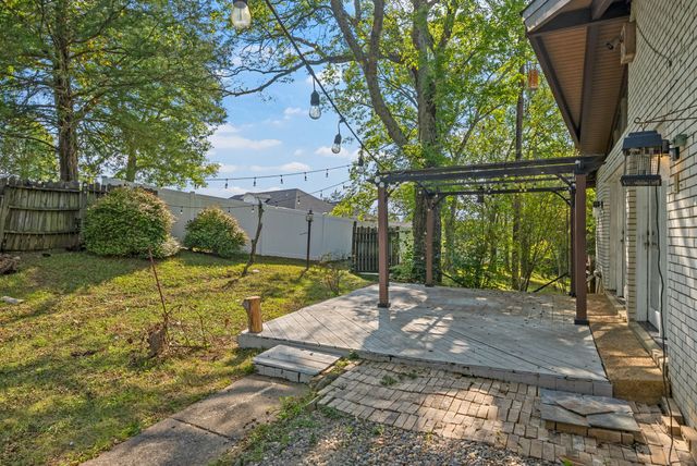 4035 Kings Ln, Nashville, TN 37218