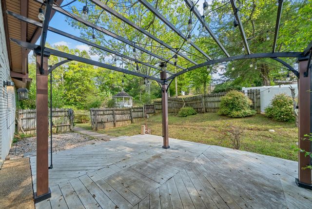 4035 Kings Ln, Nashville, TN 37218