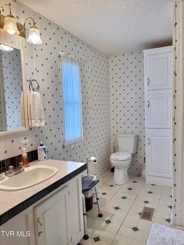 133 Mill Creek Road, Elizabethton, TN 37643