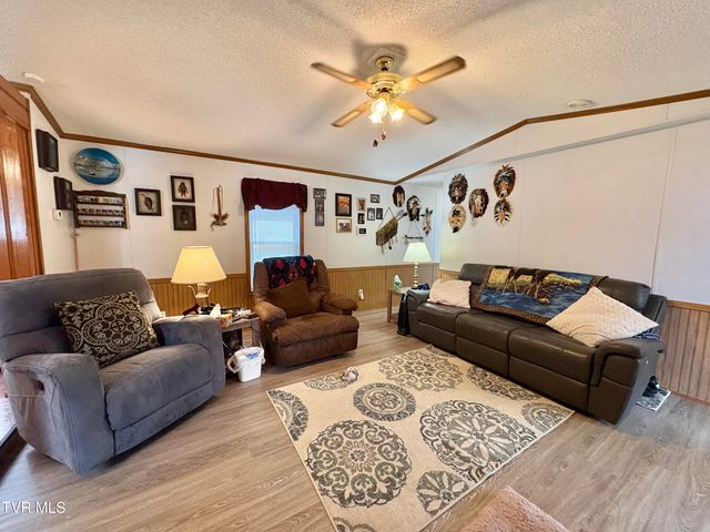 133 Mill Creek Road, Elizabethton, TN 37643