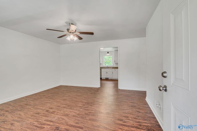 20393 Elkton Road, Athens, AL 35614