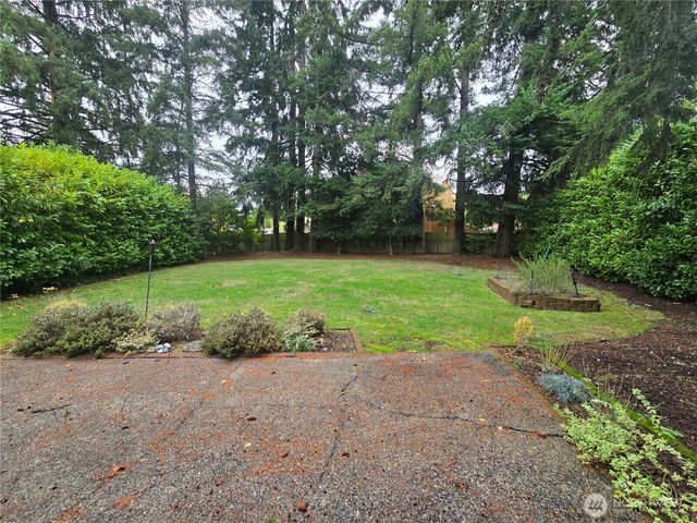 10811 108th ST SW, Lakewood, WA 98498