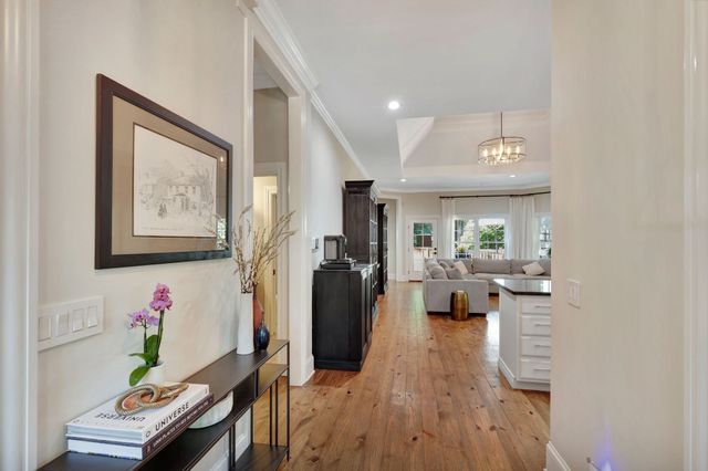 5904 Old Harding Pike, Nashville, TN 37205