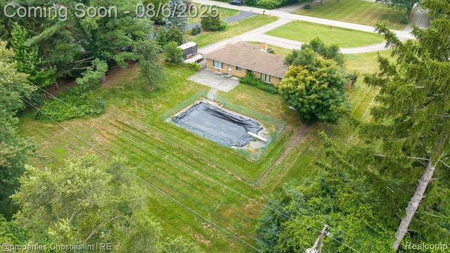 1779 Orchard Lane, Bloomfield Hills, MI 48301