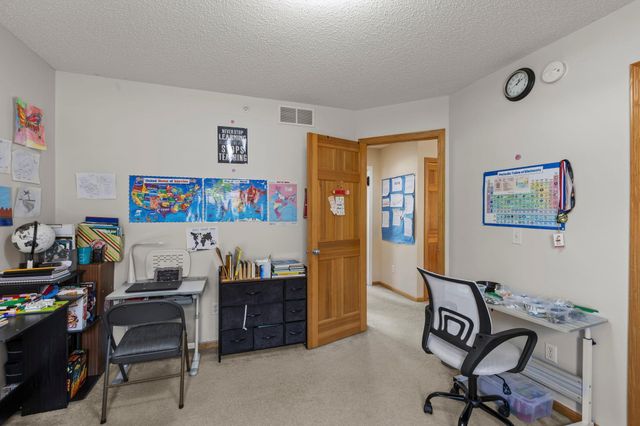 8334 Labont Way 45, Eden Prairie, MN 55344