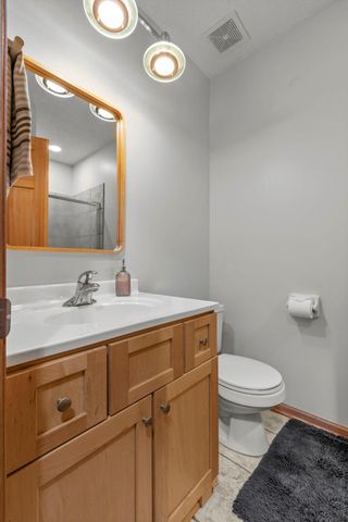 8334 Labont Way 45, Eden Prairie, MN 55344