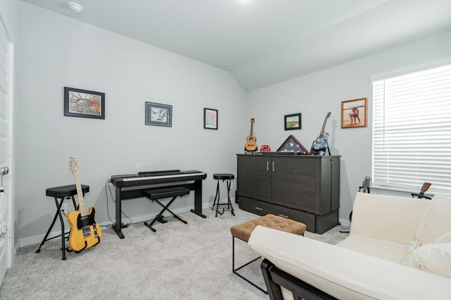 562 Water Valley Drive, Lavon, TX 75166