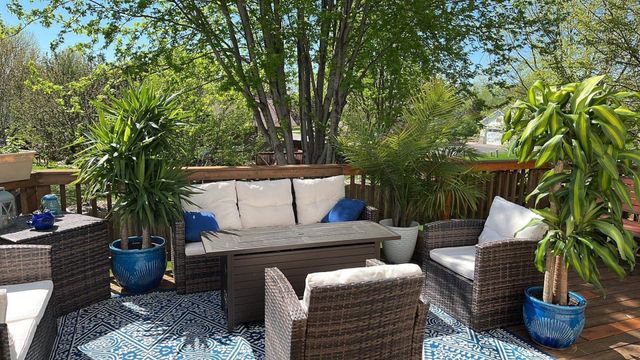7710 Jonathan Avenue S, Cottage Grove, MN 55016