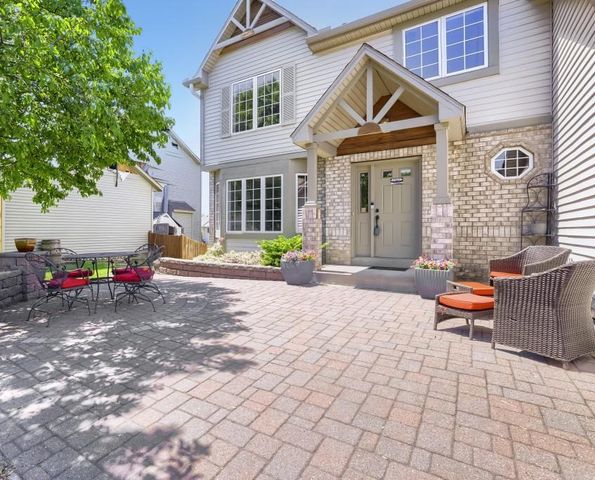 7710 Jonathan Avenue S, Cottage Grove, MN 55016