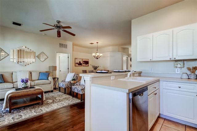 24607 VICTORIA WOOD COURT, Lutz, FL 33559