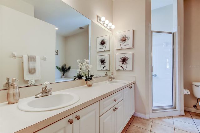 24607 VICTORIA WOOD COURT, Lutz, FL 33559