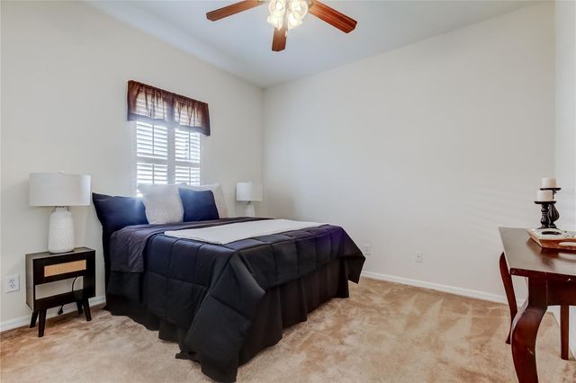 24607 VICTORIA WOOD COURT, Lutz, FL 33559