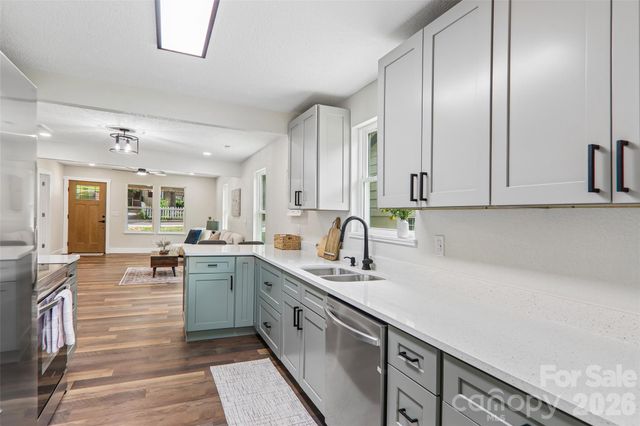 169 East Street, Waynesville, NC 28786