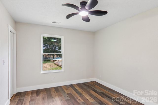 169 East Street, Waynesville, NC 28786