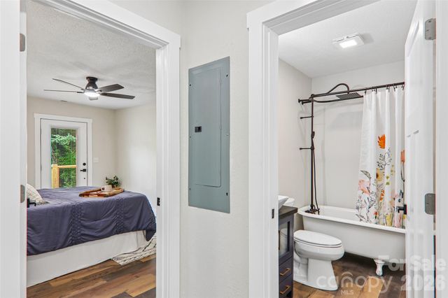 169 East Street, Waynesville, NC 28786