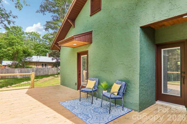 169 East Street, Waynesville, NC 28786