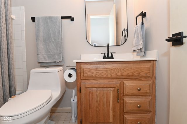 6831 Whisper Oaks Court, Indianapolis, IN 46214