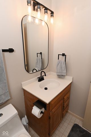 6831 Whisper Oaks Court, Indianapolis, IN 46214