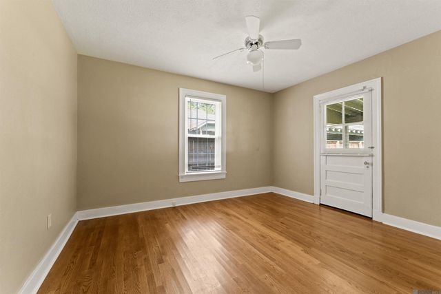 5717 Burgundy Ave, Baton Rouge, LA 70806