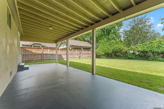 5717 Burgundy Ave, Baton Rouge, LA 70806