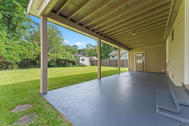 5717 Burgundy Ave, Baton Rouge, LA 70806