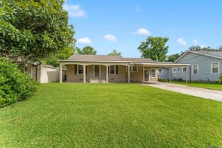 5717 Burgundy Ave, Baton Rouge, LA 70806