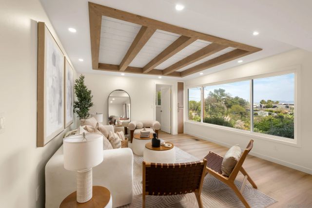 10111 Pinnacle, La Mesa, CA 91941