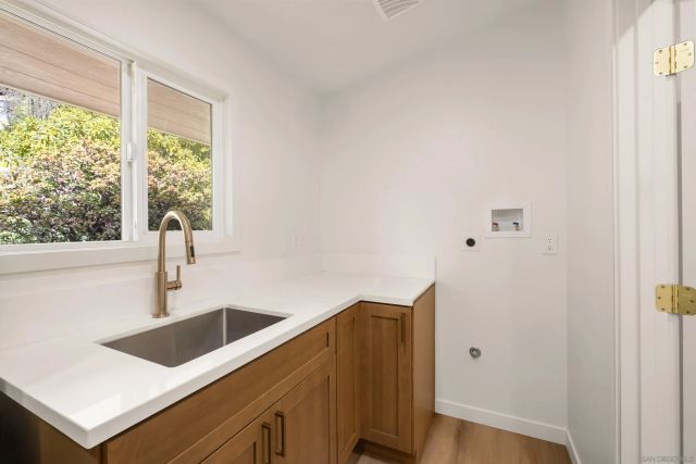 10111 Pinnacle, La Mesa, CA 91941