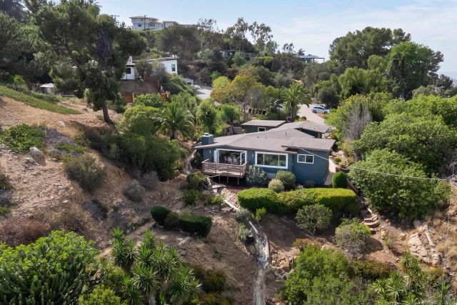 10111 Pinnacle, La Mesa, CA 91941