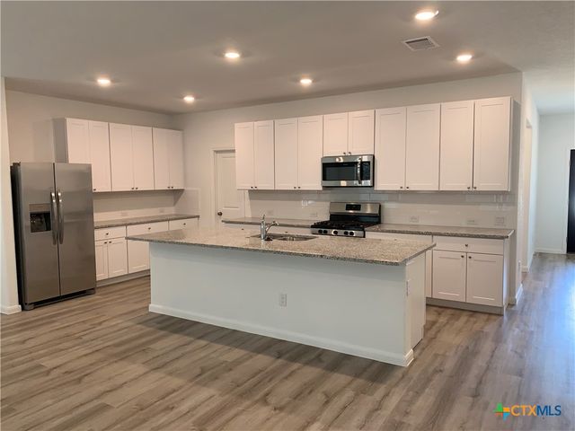 415 Fig Tree Street, New Braunfels, TX 78130