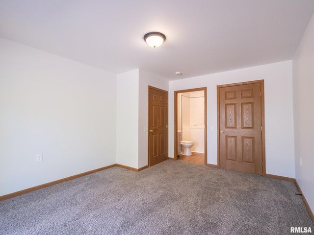 3311 W RICHWOODS Boulevard, Peoria, IL 61604