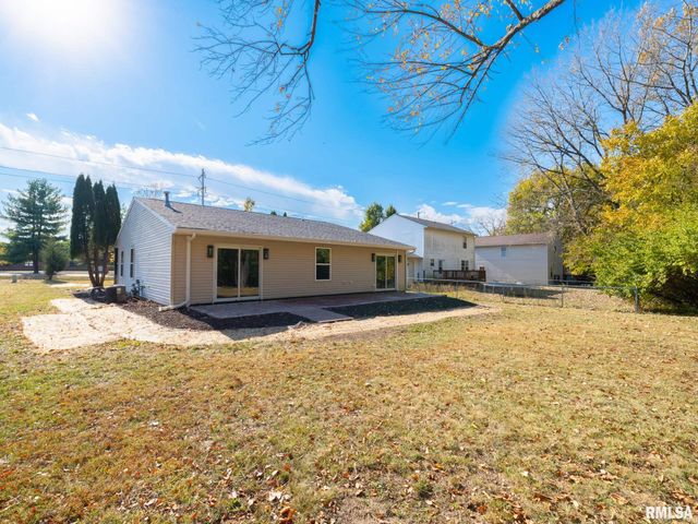 3311 W RICHWOODS Boulevard, Peoria, IL 61604