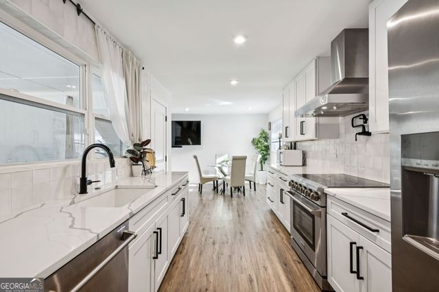 2432 Kelly Lake Drive, Decatur, GA 30032
