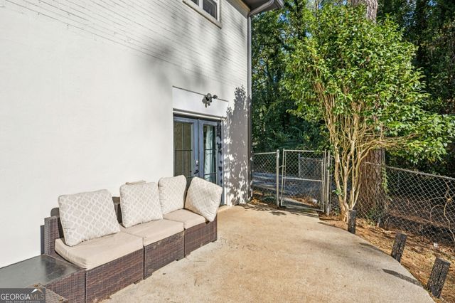 2432 Kelly Lake Drive, Decatur, GA 30032