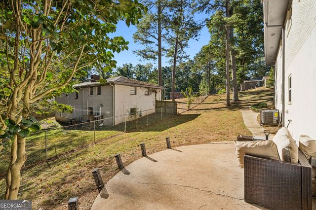2432 Kelly Lake Drive, Decatur, GA 30032