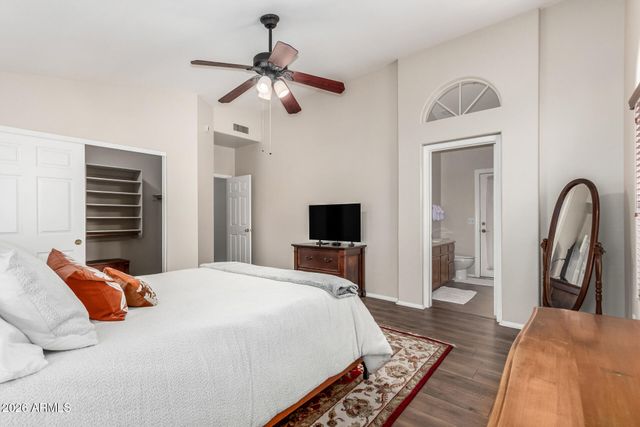 7724 W TOPEKA Drive W, Glendale, AZ 85308