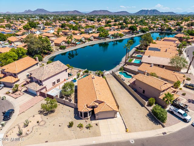 7724 W TOPEKA Drive W, Glendale, AZ 85308