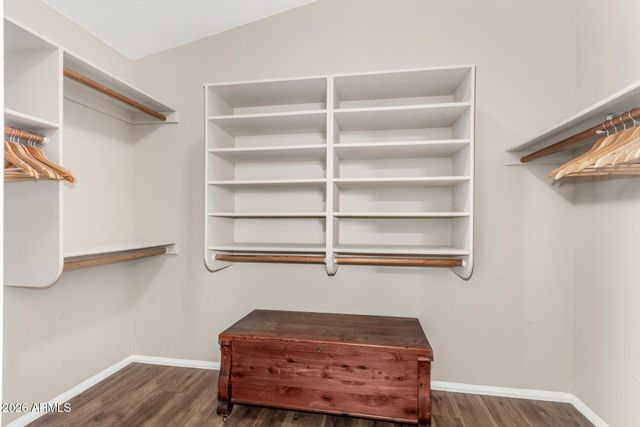 7724 W TOPEKA Drive W, Glendale, AZ 85308